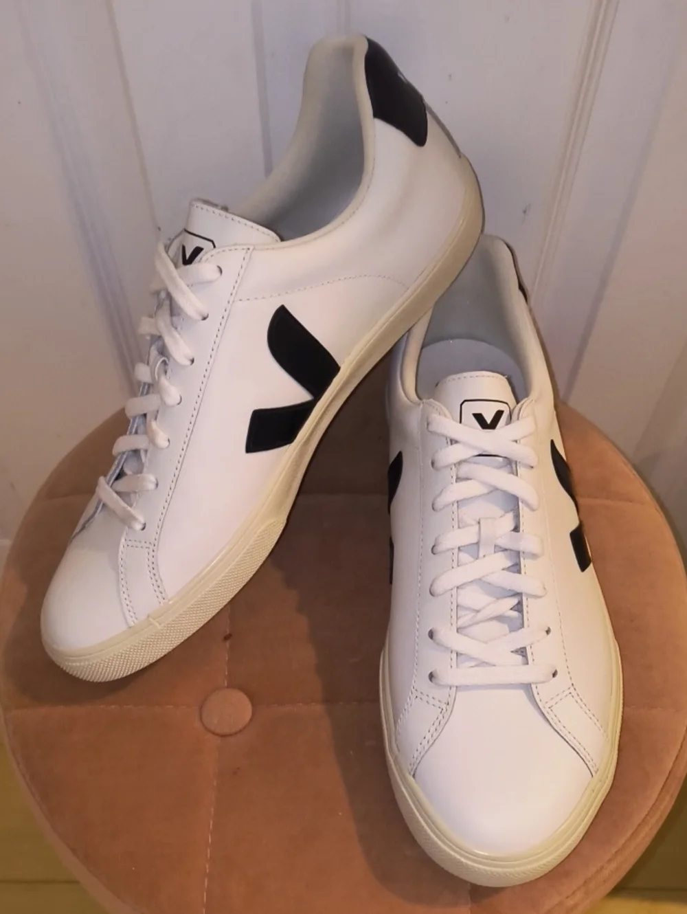 Veja esplar leather